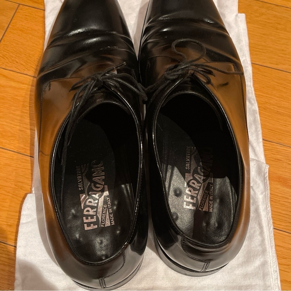 Ferragamo shoes - Picture 7 of 10